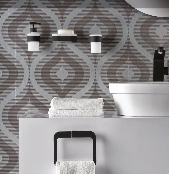 Basic information about bathroom accessories